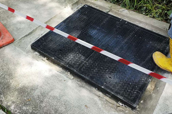 Singapore rainwater manhole cover pilot